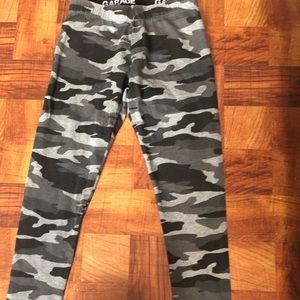 Camo leggings